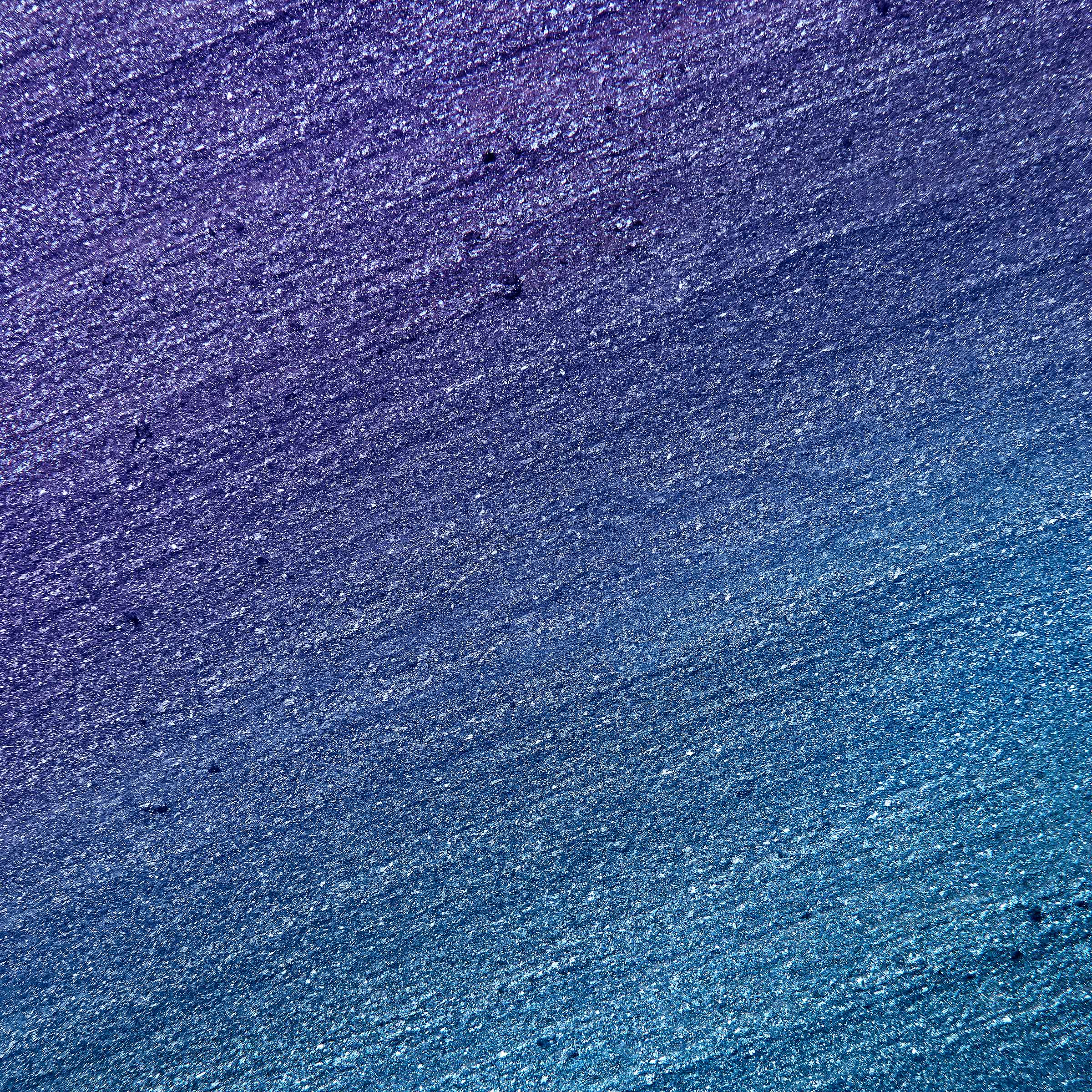 Velvet Love Eyeliner Pencil (Metallic Azure Blue) - Image 4
